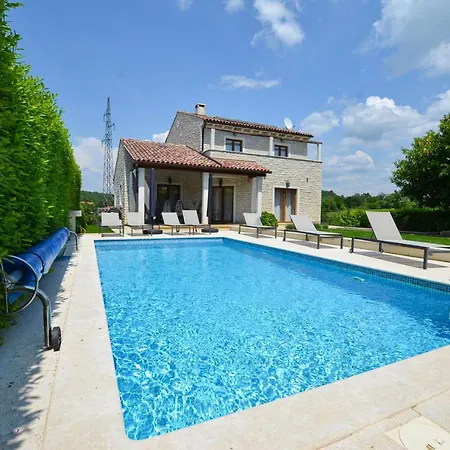 Dado Villa